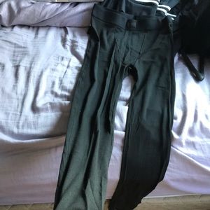 SKIMS brand new black leggings